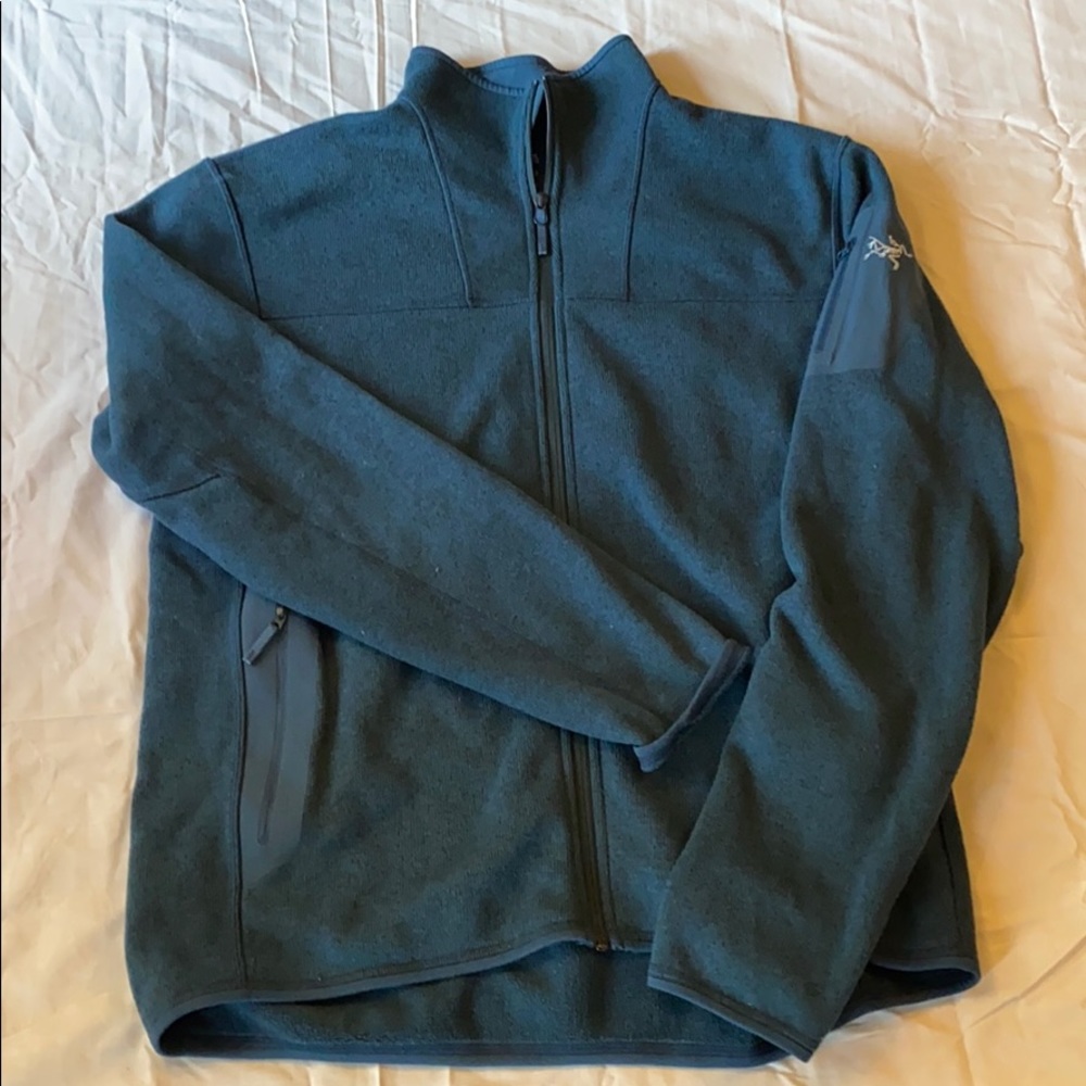 ARC’TERYX Blue Zip-Up Jacket